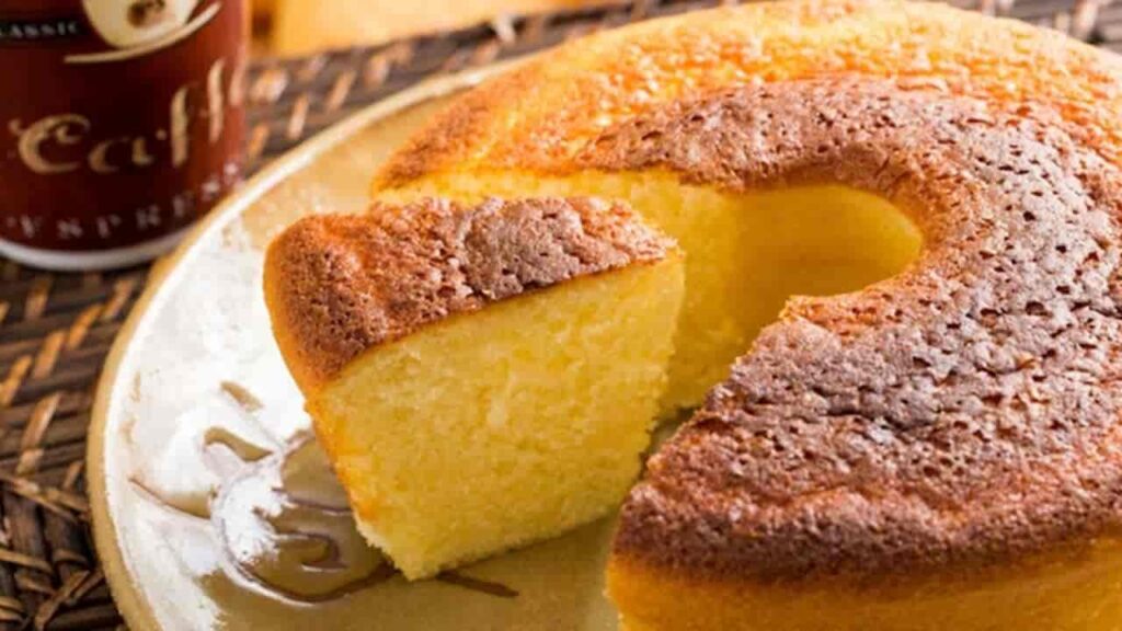 Delicioso bolo de baunilha sem farinha