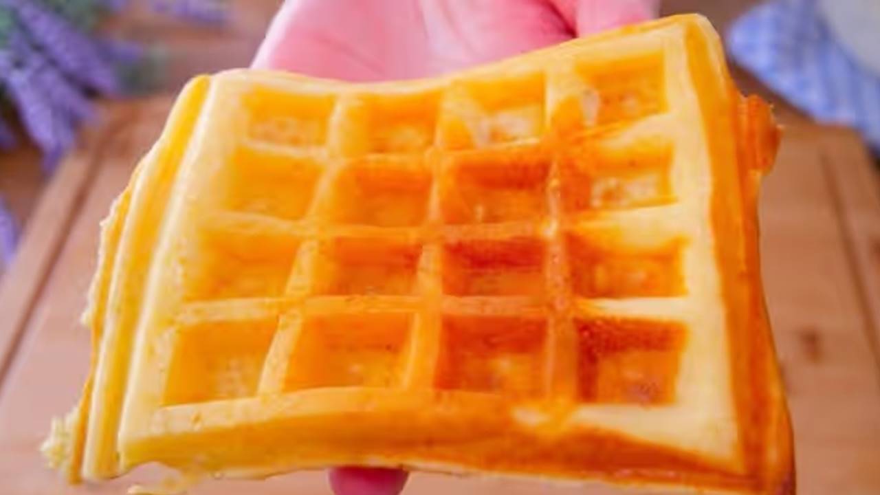 Receita de waffle de queijo super simples e rápida