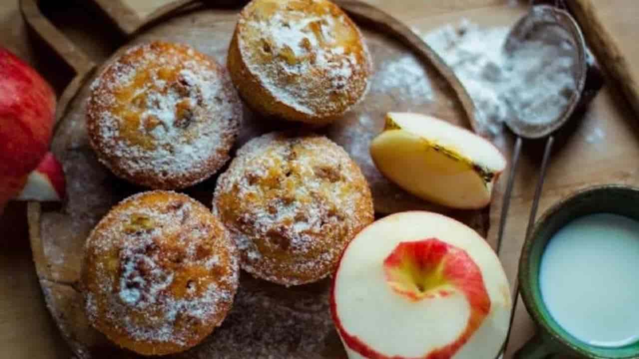 Bolinhos de aveia e maçã