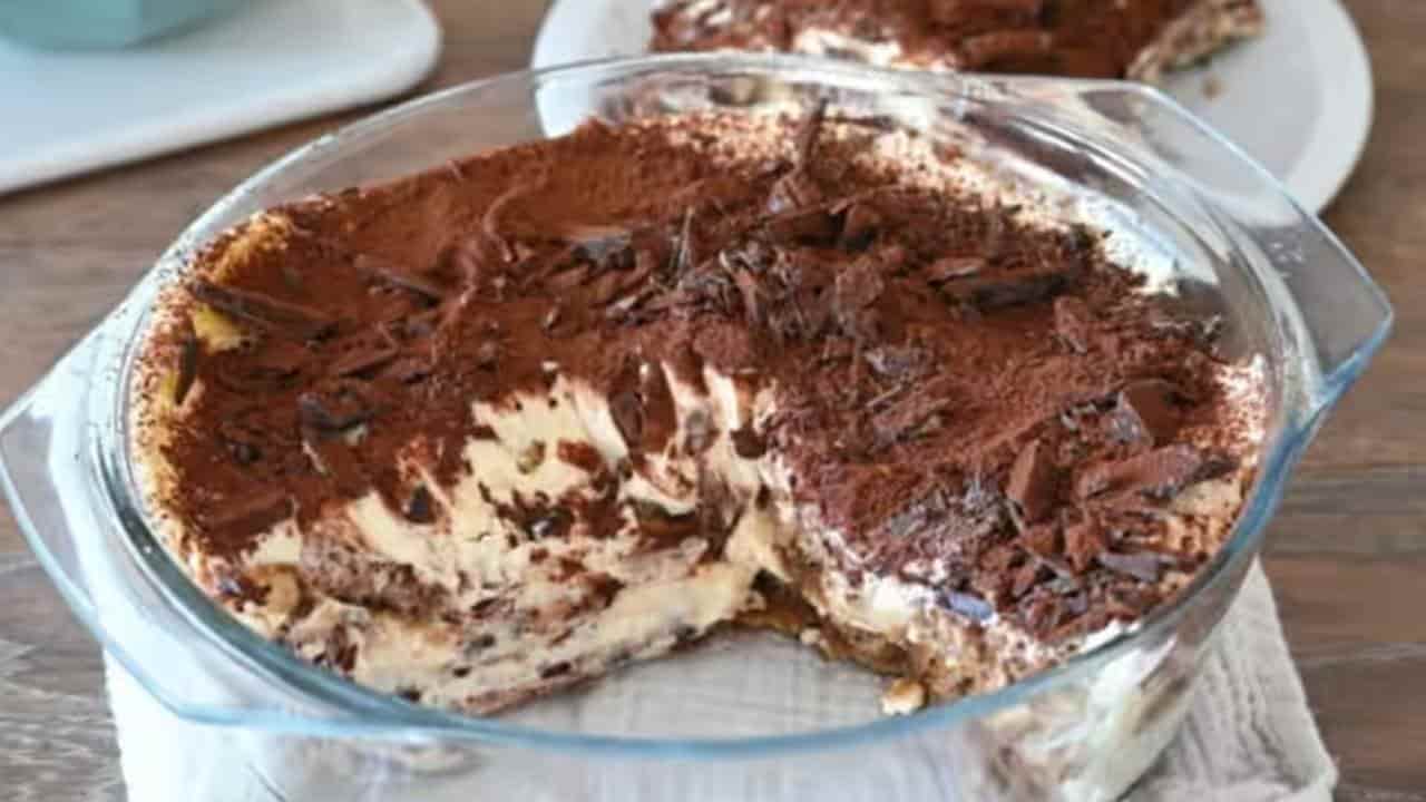 Tiramisu italiano clássico