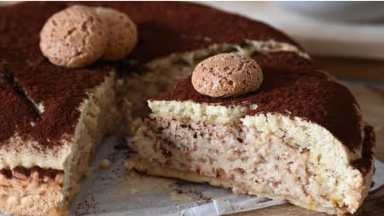 Torta de café e biscoitos