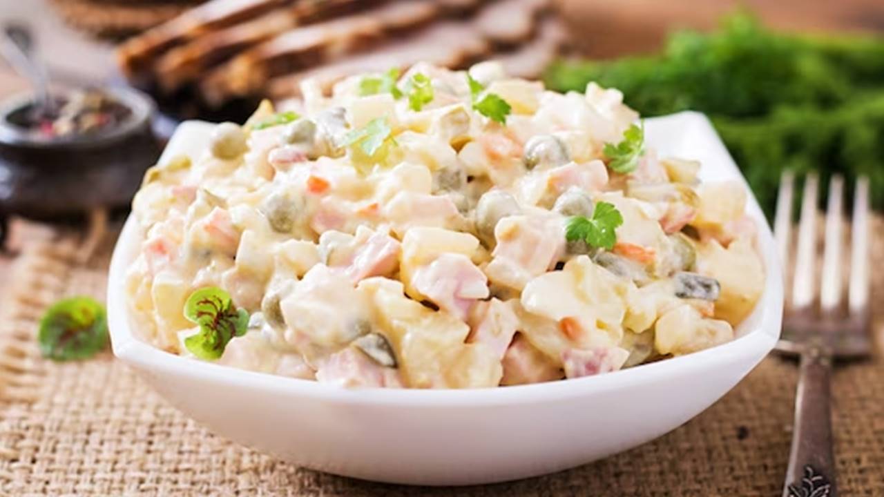 Como fazer uma tradicional salada russa de Natal