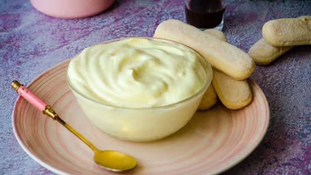 Creme tiramisu com mascarpone para realçar as suas sobremesas