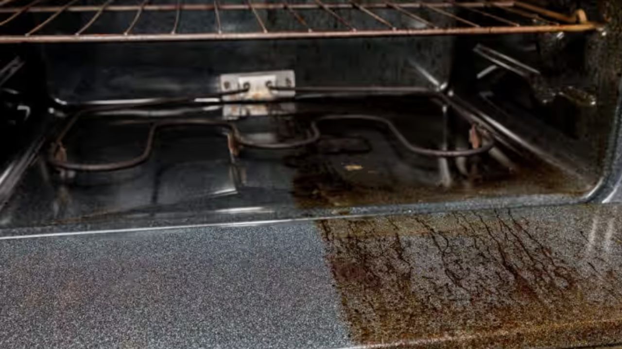 Forno limpo sem esforço: Use bicarbonato de sódio para limpar!