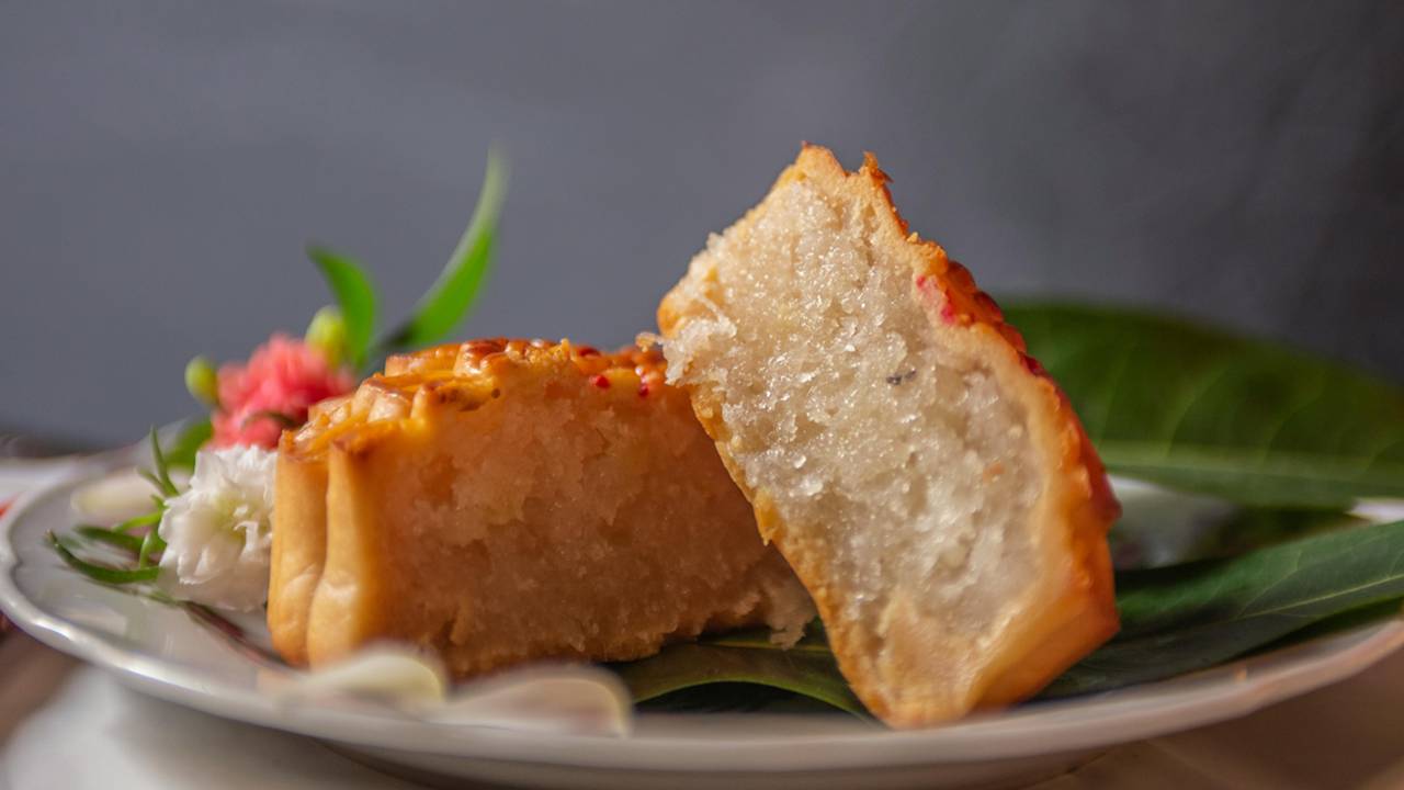 Bolo de Tapioca: Crocante por fora, cremoso por dentro